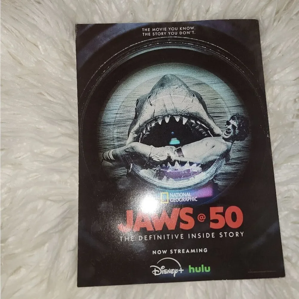 🆕️📒National Geographic Special Edition,  Animal Predators 2025